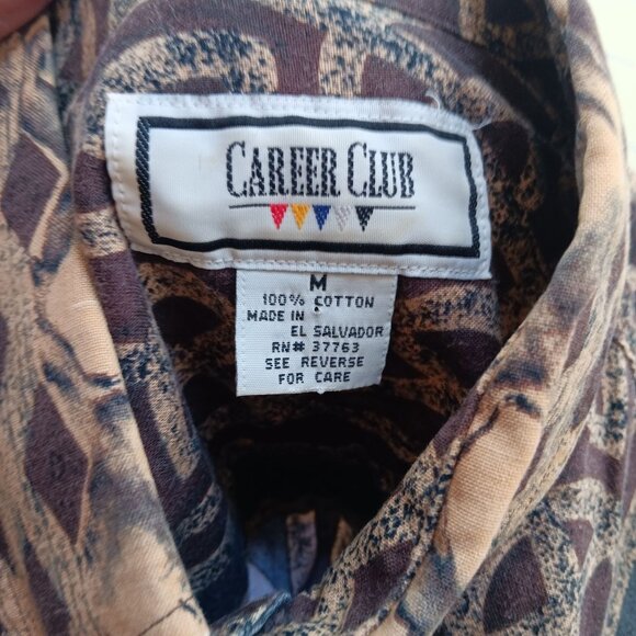 Medium Vintage Career Club Hawaiian Shirt Button-Up 100% Cotton Geometric Celtic - Picture 5 of 5